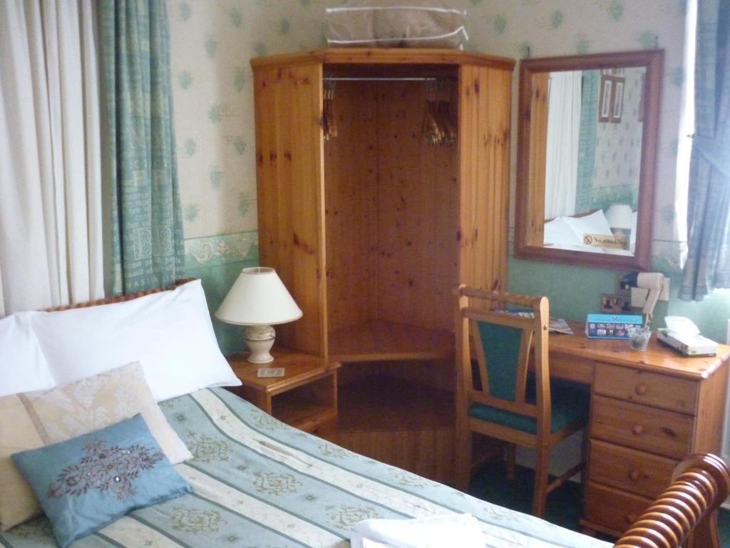 Ashwood Grange Bed & Breakfast Torquay Phòng bức ảnh