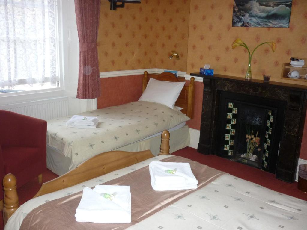 Ashwood Grange Bed & Breakfast Torquay Phòng bức ảnh