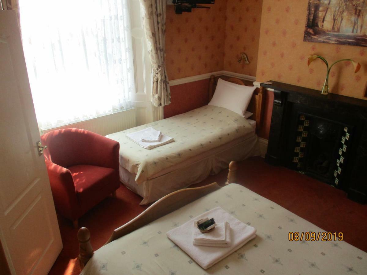 Ashwood Grange Bed & Breakfast Torquay Ngoại thất bức ảnh